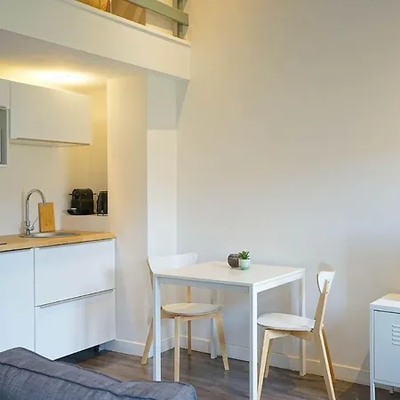 Yvette Guilbert, Proche Centre * Albi