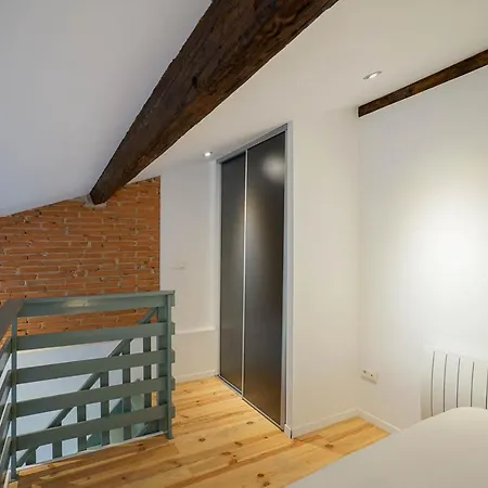 Apartment Yvette Guilbert, Proche Centre *